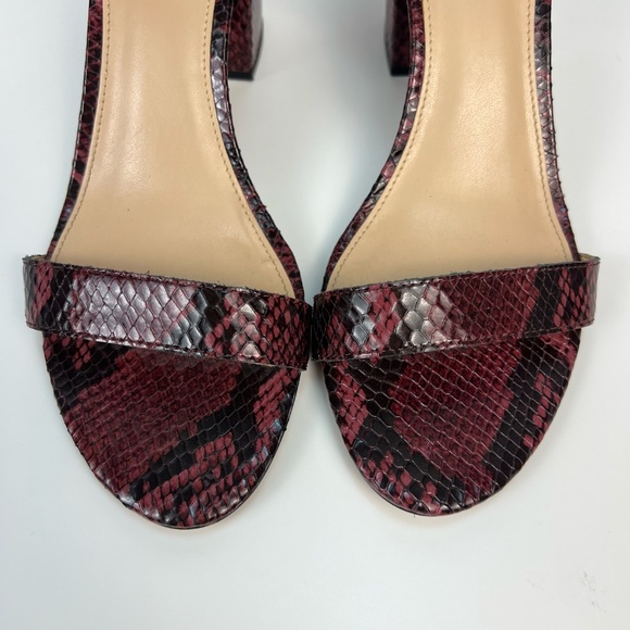 Vince Camuto Snakeskin Block Heel Sandal Burgundy Open Toe Ankle Strap Womens 10 - Picture 7 of 13